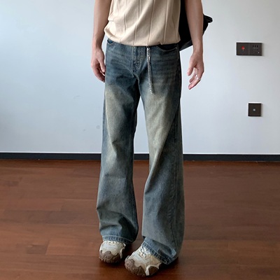 美式水洗宽松微喇牛仔裤