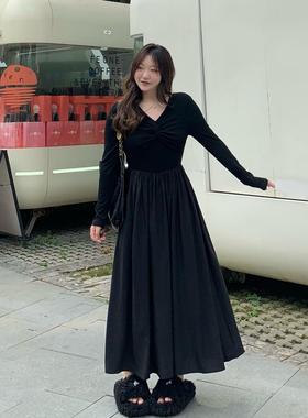 DEMA小德玛 黑色V领针织连衣裙女初秋长袖显瘦长裙气质大码微胖