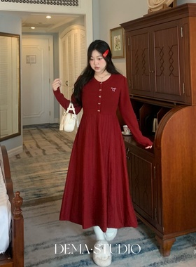 DEMA小德玛 复古红色针织连衣裙女冬季大码收腰内搭长裙微胖显瘦