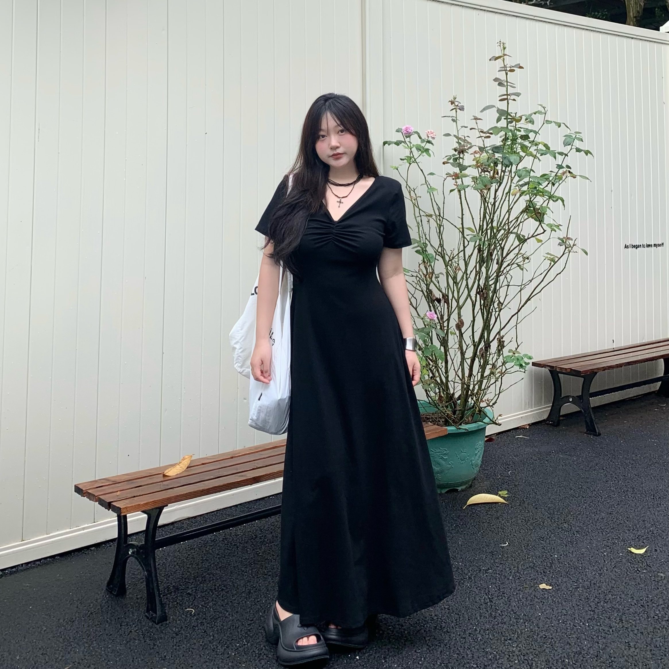 DEMA小德玛 法式V领黑色连衣裙夏季高个子收腰显瘦大码微胖长裙,女装/女士精品,连衣裙,淘宝优惠券,粉丝福利购,淘宝优惠卷