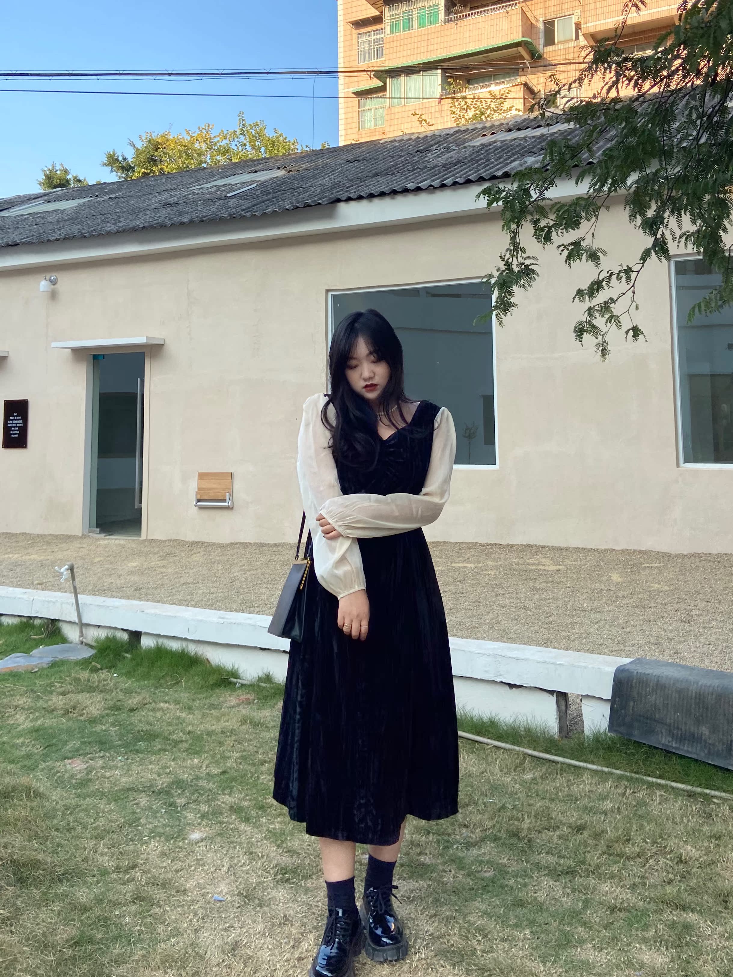 DEMA小德玛优雅赫本风黑色拼接丝绒连衣裙领法式复古气质长裙|msdalam kategori Butik wanita / wanita, pakaian - dari Buy2taobao.com untuk memberikan perkhidmatan ejen Taobao profesional membeli