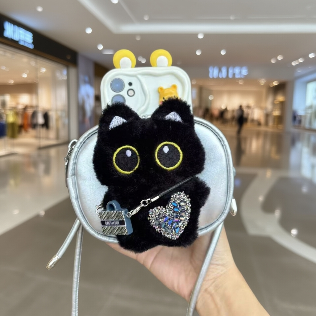 新款白色，黑色吱吱猫手机背夹口巾包 可拆卸挂绳百搭