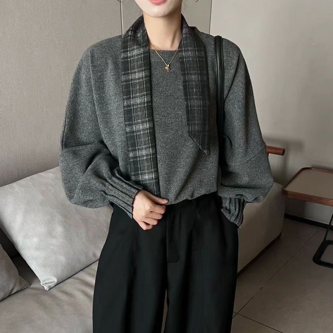 韩版设计感袖口褶皱圆领卫衣女2025秋冬新款洋气宽松显瘦德绒上衣
