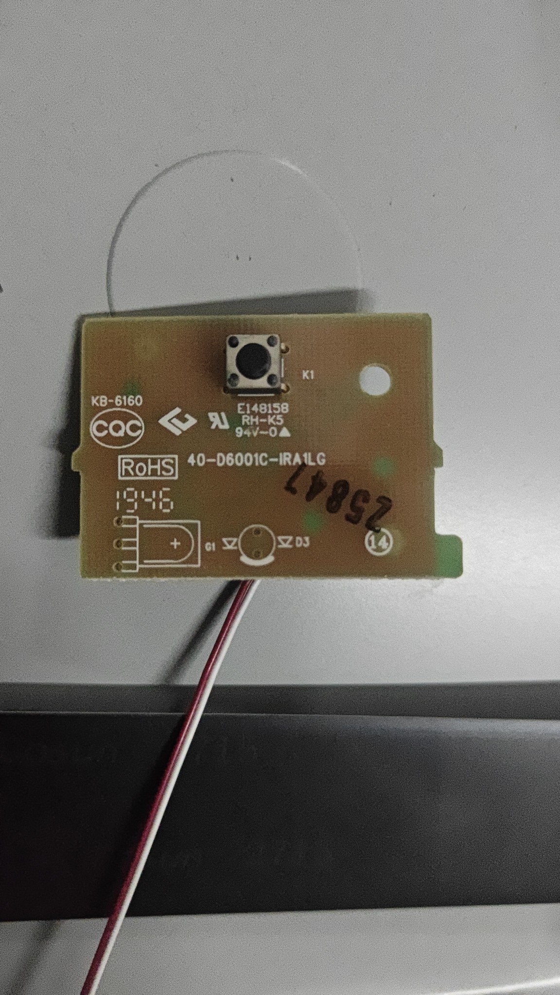 TCL  65V6东芝65U3800C(PRO)按键板40-D6001C-IRA1LG原装机拆机件