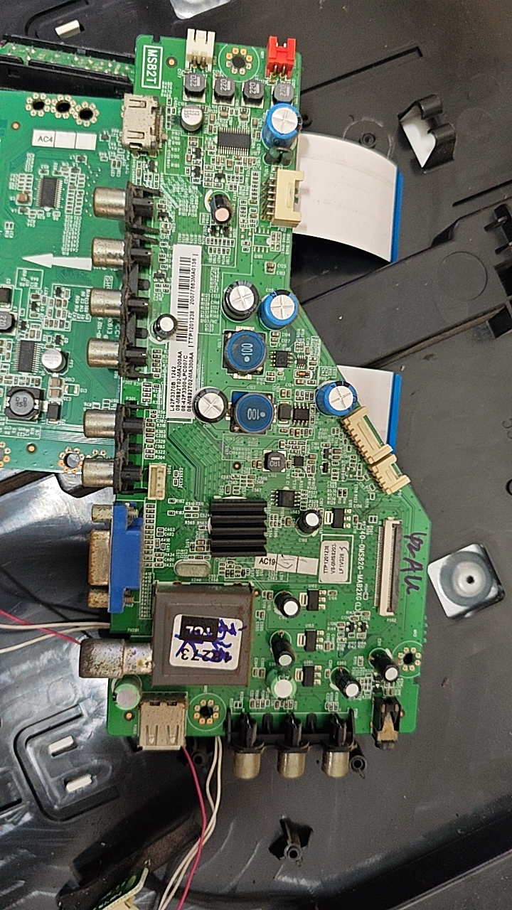 原装TCL L39F3320B L42F3370B主板 40-MS82G0-MAC2LG屏LVF390AUTM