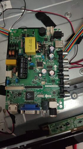 原装TCL LE32F8210 32F3301B 32C11主板TP.VST59.PB819 配屏看图