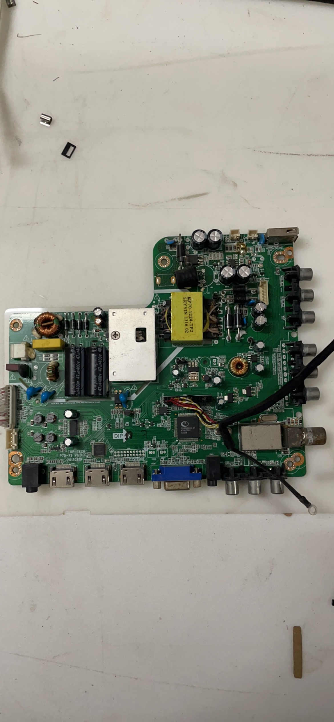 组装机32寸主板P70-X9  V6.0  20130819测好 低分程序50vm/800mA