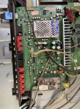 创维42L16HR主板5800-A8DA22-0020屏LC420WX7 到付屏测好