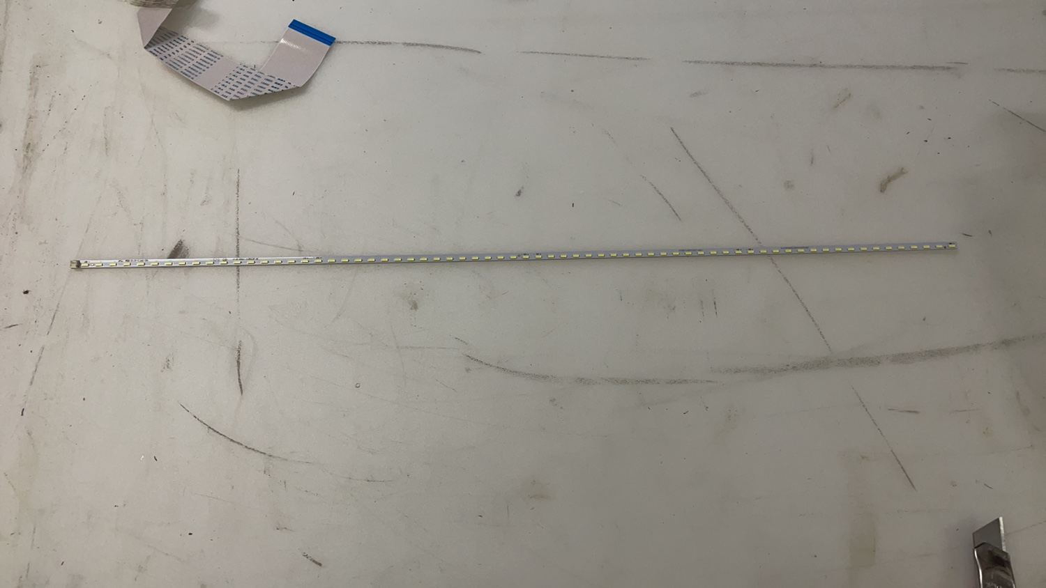 原装HKC惠科P4000 24P1 M241灯条 HKC-24P1S-4014S-60MA  17S4P