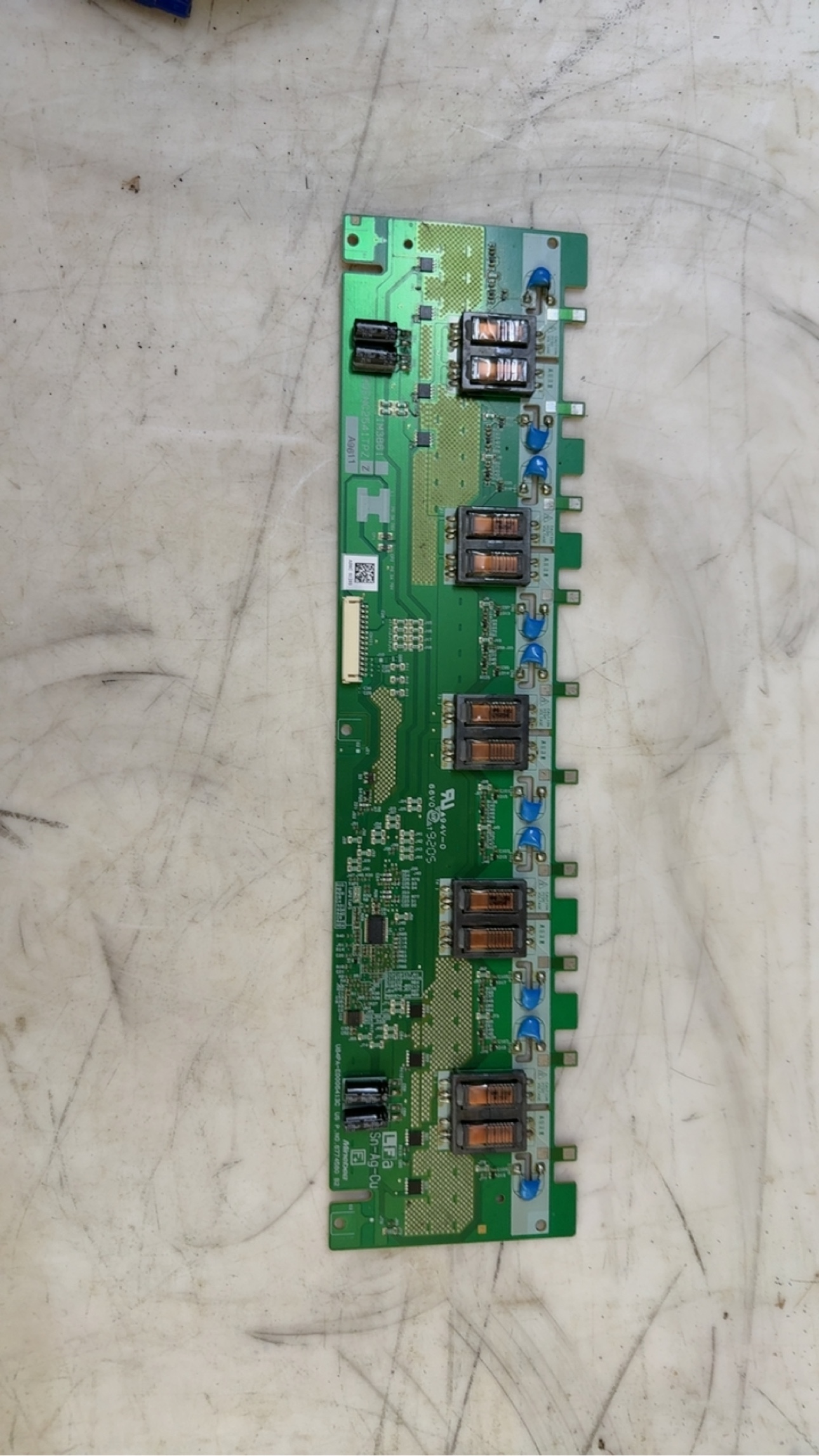 创维32L16HM TCL L32F19 高压板 IM3861 RDENC2541TPZ Z测好