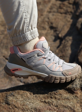 悍途户外登山鞋女防泼水防滑春秋轻便透气爬山专业低帮减震徒步鞋