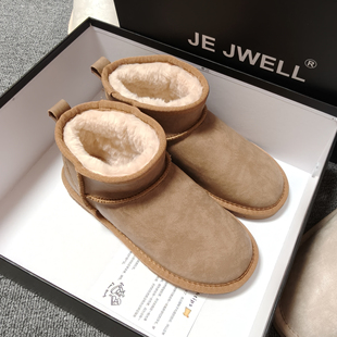 栗色皮面雪地靴女2025新款冬季加绒加厚短靴皮毛一体防水平底棉鞋