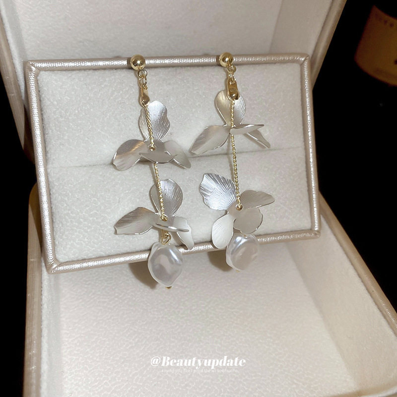 银针人造珍珠款花瓣流苏耳环法式超仙长款流苏耳坠高级感气质耳饰,饰品/流行首饰/时尚饰品新,耳环,淘宝优惠券,粉丝福利购,淘宝优惠卷