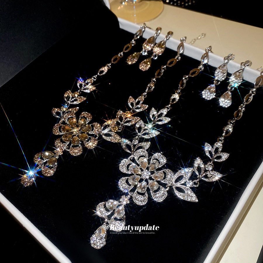 宫廷风镶钻花朵耳钉项链优雅小众气质百搭首饰套装轻奢高级感饰品,饰品/流行首饰/时尚饰品新,组合套装,淘宝优惠券,粉丝福利购,淘宝优惠卷