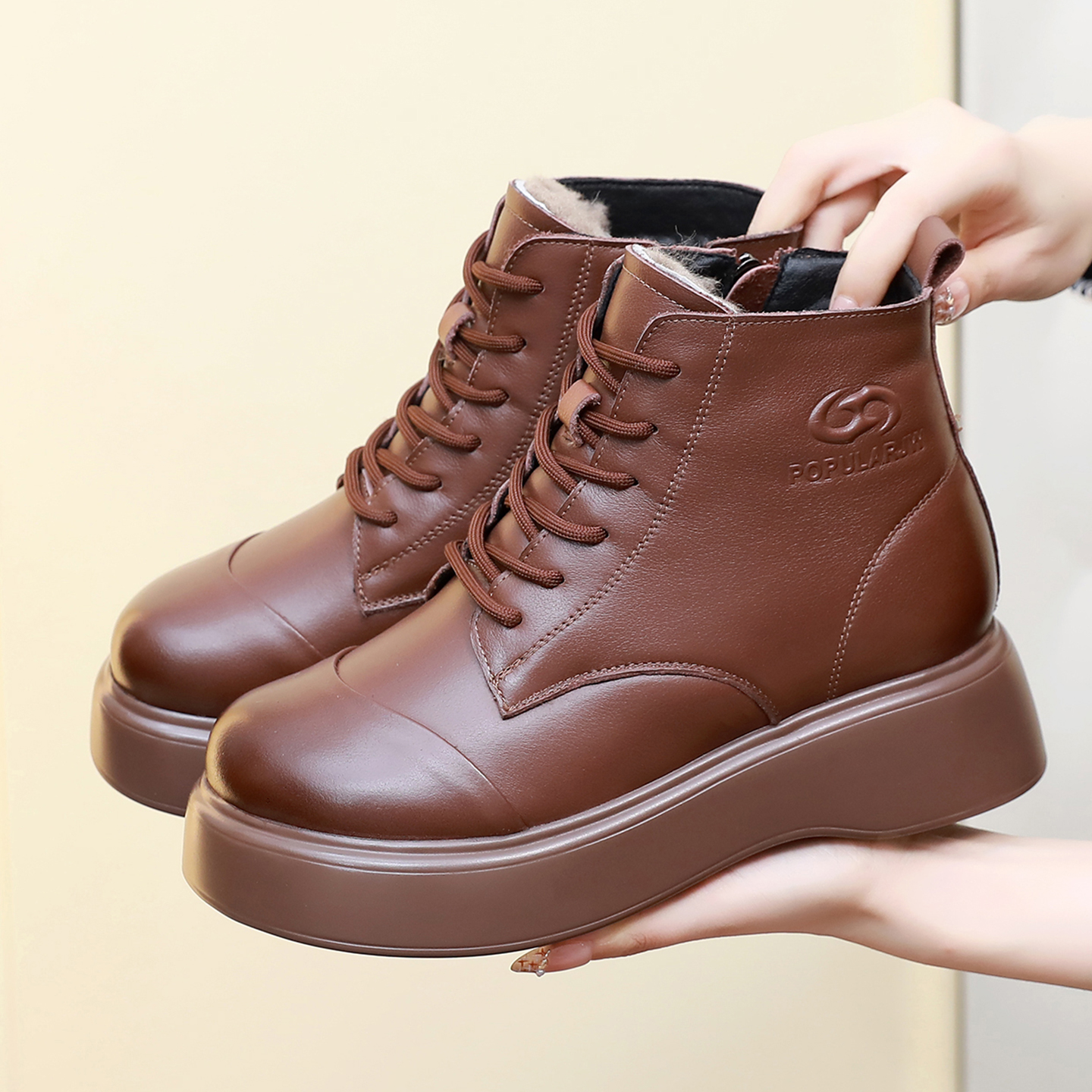 真皮马丁靴女秋冬圆头松糕厚底薄绒二棉鞋大码棉靴子加绒保暖短靴