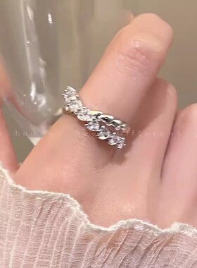 轻奢交叉闪钻戒指个性指环女配饰
