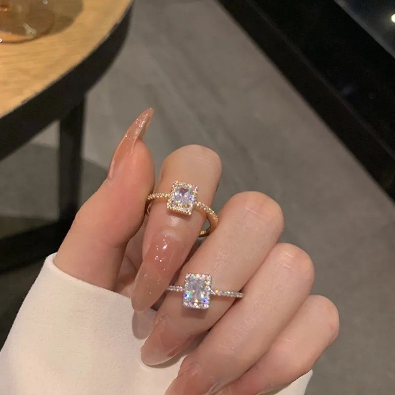 轻奢锆石超闪戒指ins小众设计女
