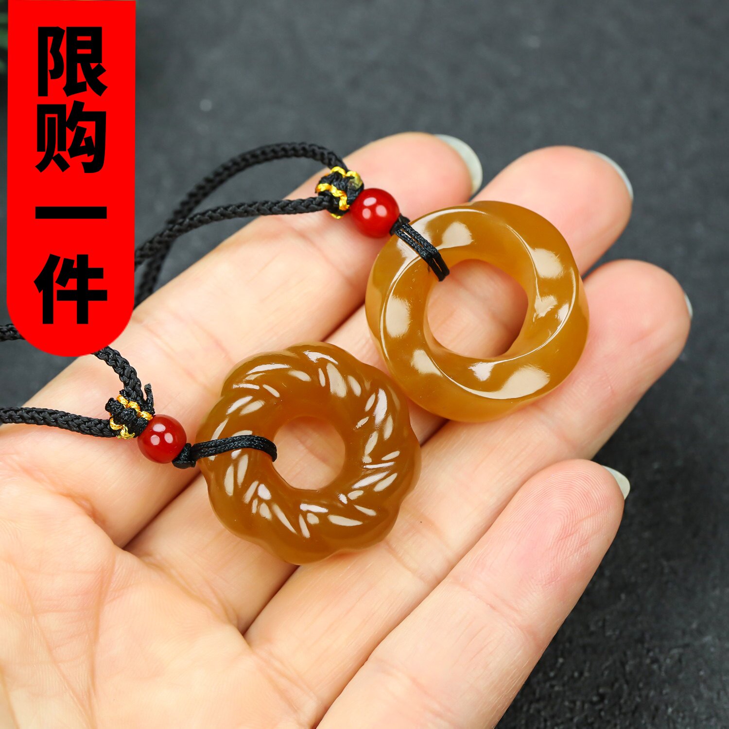 和田玉糖玉扭转乾坤平安扣吊坠项链新疆玉糖料复古平安扣挂件玉坠