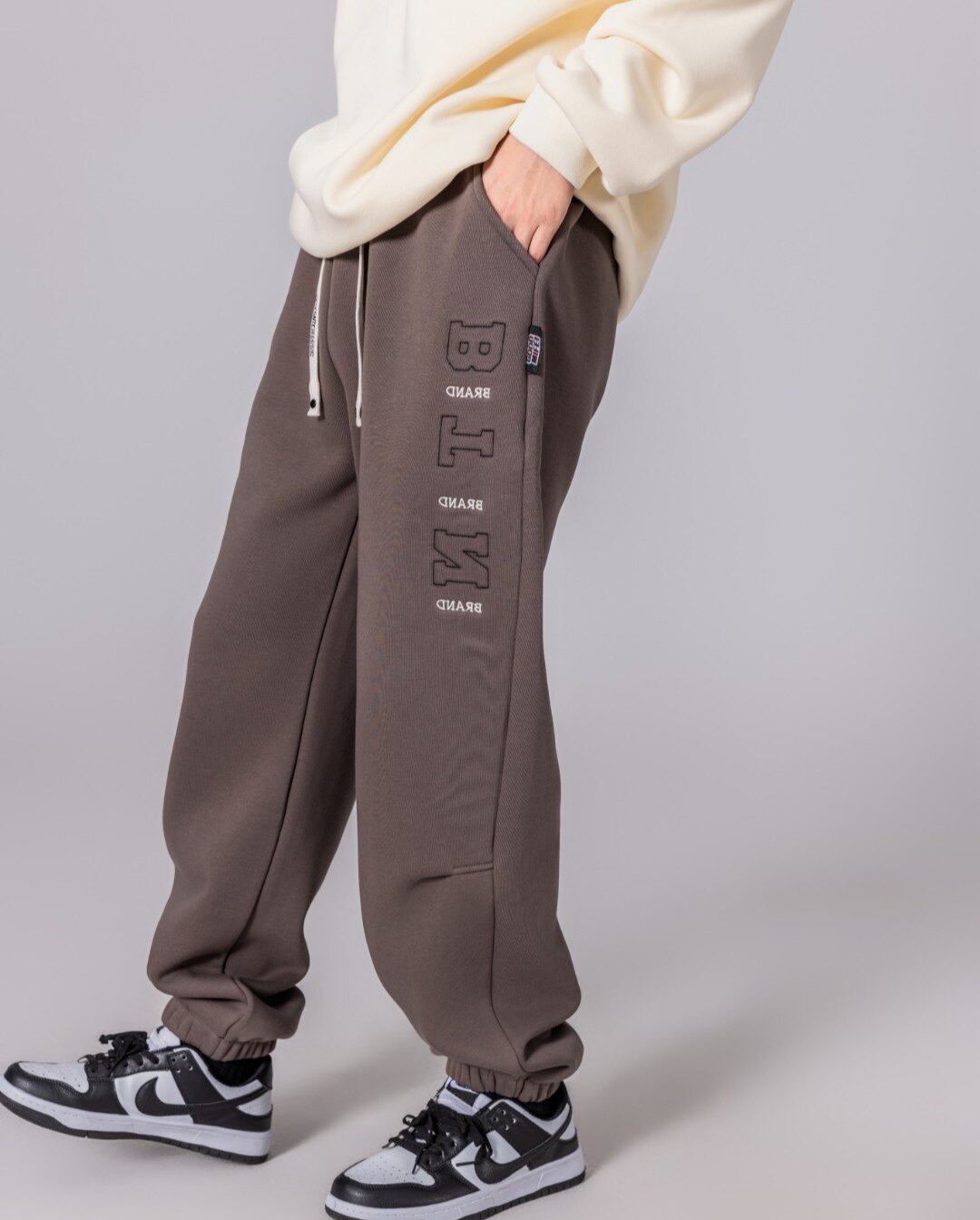 胖童装男童加肥加大运动裤2025秋冬季加绒保暖收口卫裤大童裤子男