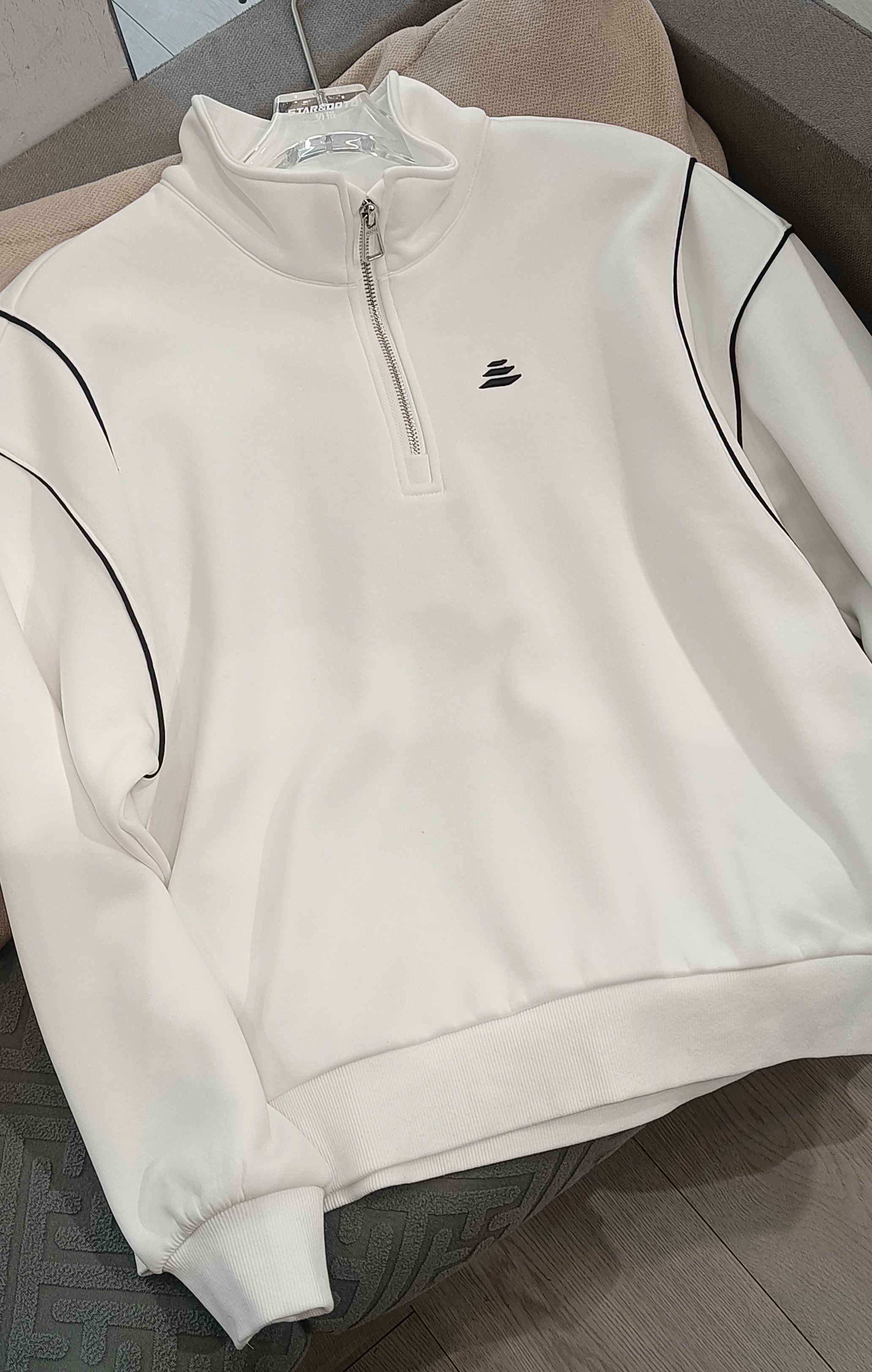 女大童加绒卫衣2025新款秋冬初中生一体绒加厚青少年冬季内搭上衣