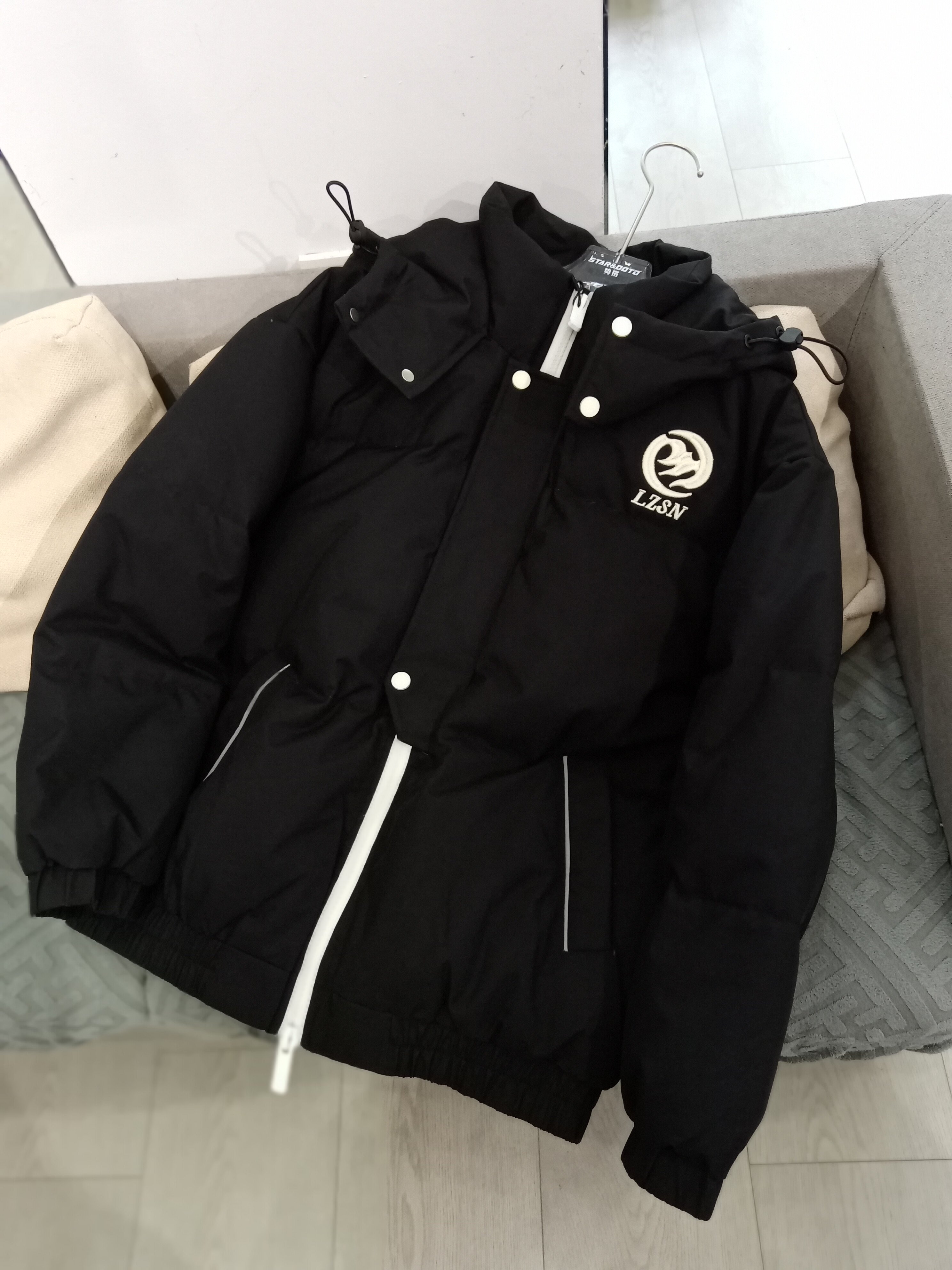 冬季白鸭绒羽绒服男孩初中高中学羽绒服