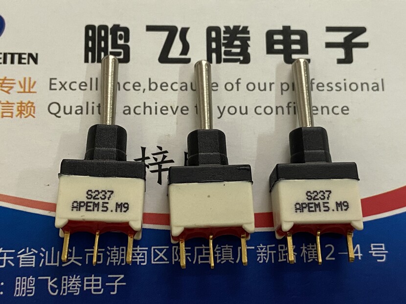 法国apem 立式直插3脚3档钮子开关s237cd13 密封防水尘双复位摇头