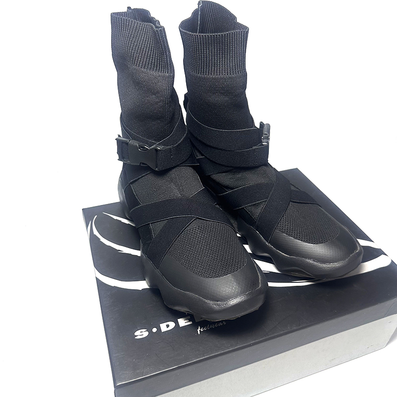 圣迪家女式时装牛皮织带套筒黑色透气保暖靴子3923