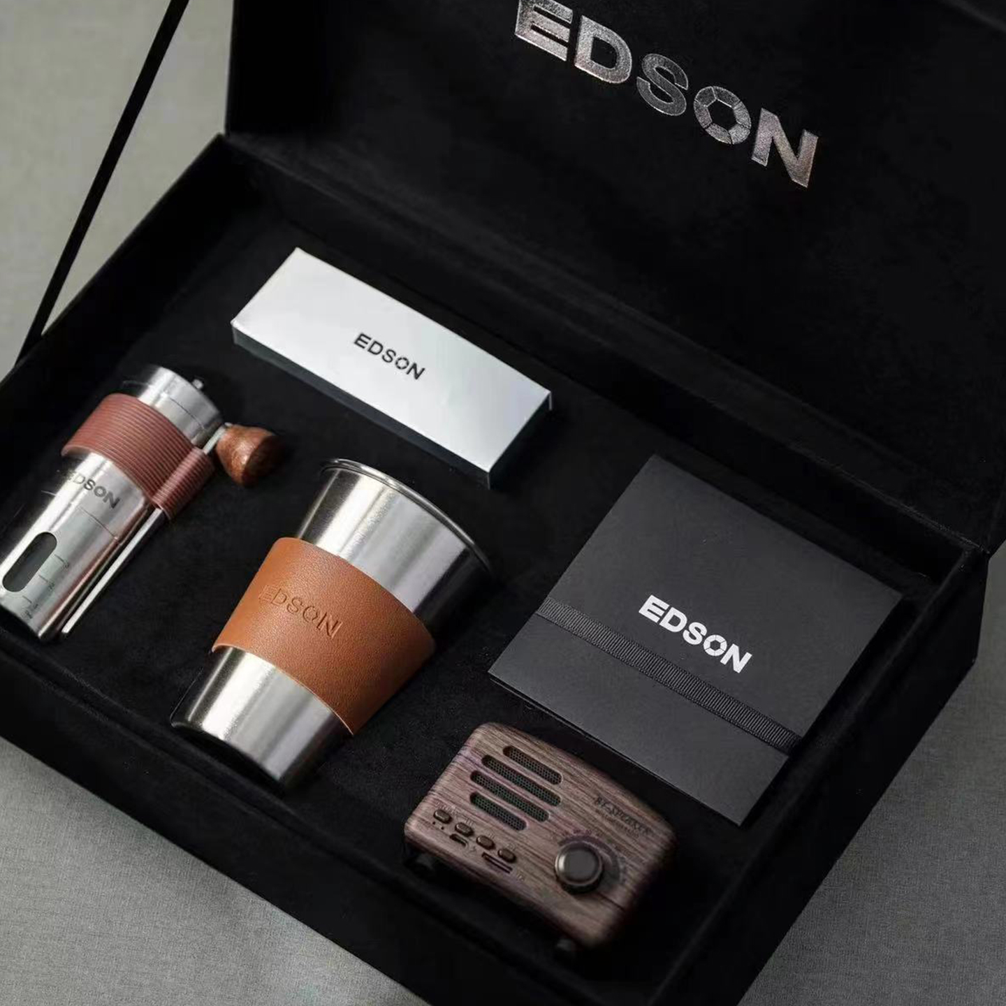 高端企业定制感恩商务高级感礼盒