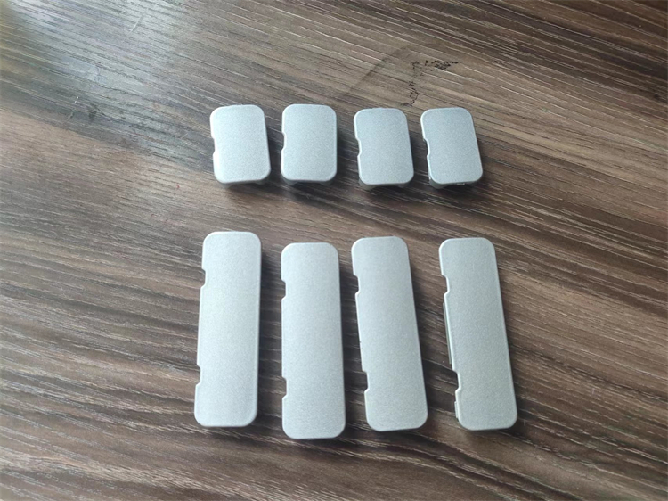 适用crv行李架盖子伊昊