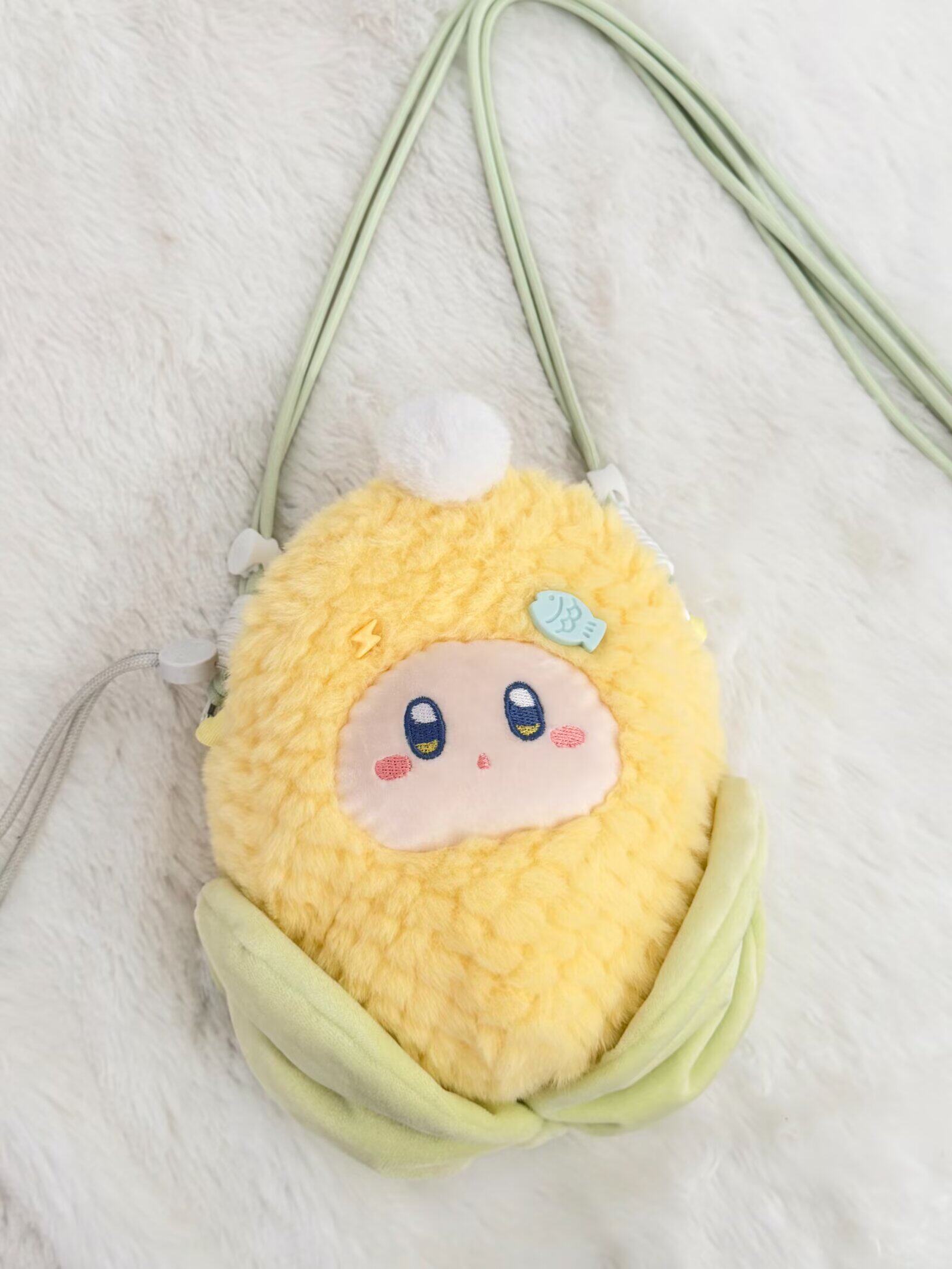 可爱玉米毛绒斜挎包学生相机包少女心便携小包包手机包零钱包单肩