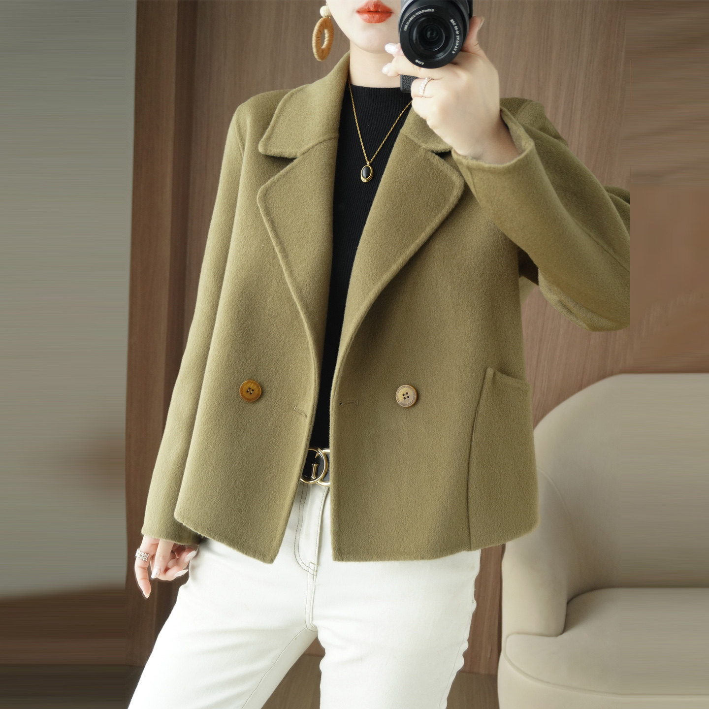 双面呢羊毛大衣女士短款秋冬新款休闲版宽松显气质纯羊毛呢子外套