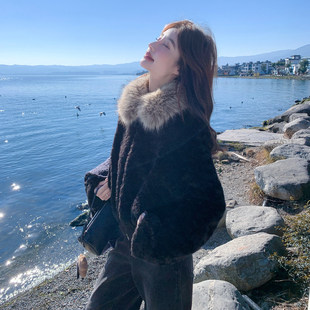 黑色大毛领羊羔毛羽绒服女短款高级感小个子显瘦保暖90白鸭绒外套