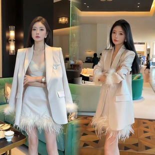 小个子爆款高级感穿搭套装拼接羽毛西装外套高腰包臀裙时尚两件套