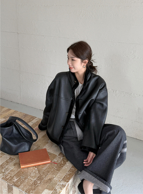 黑色保暖立领机车双面穿皮毛一体外套女2025新款冬季加厚羊毛皮草