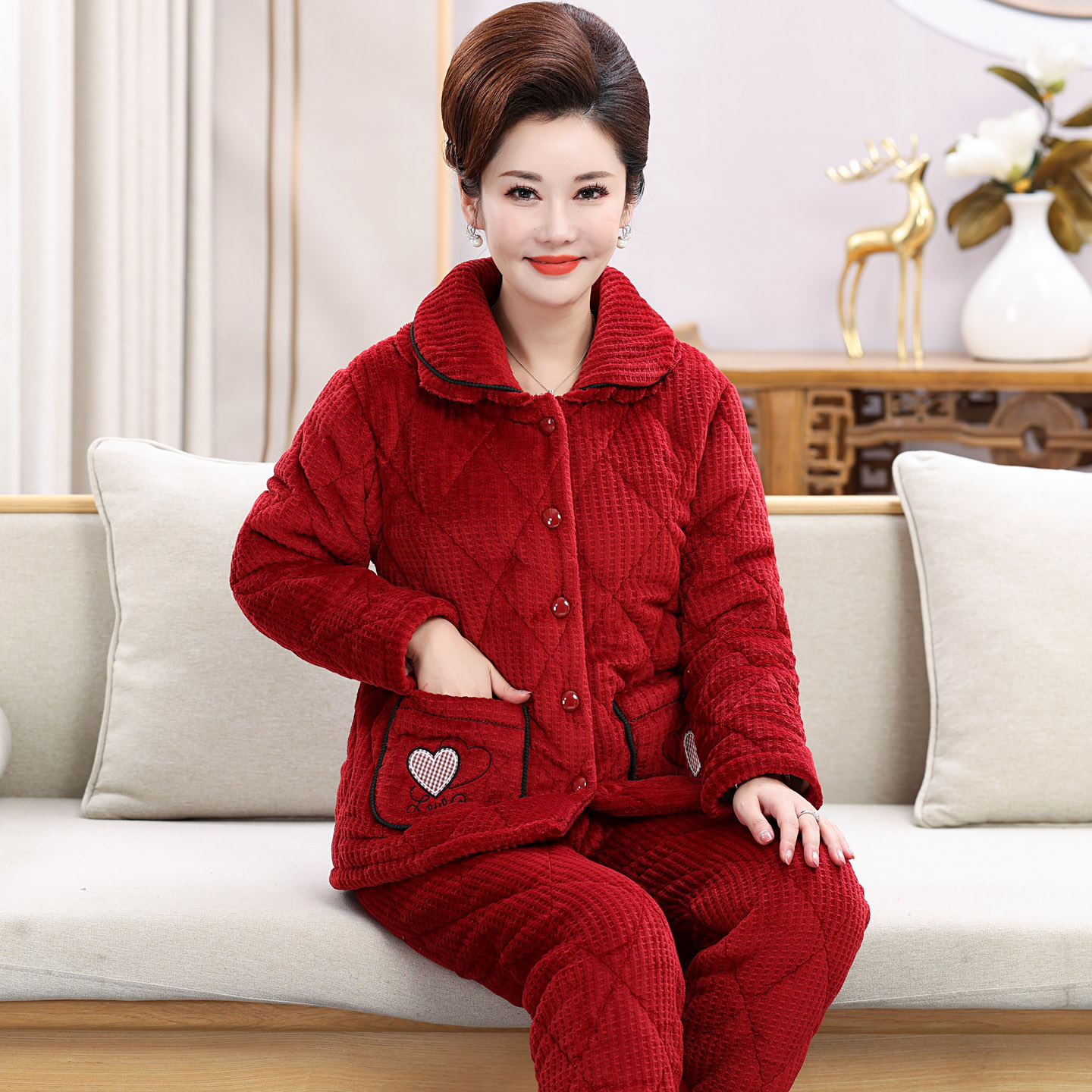 秋冬季三层夹棉睡衣套装棉袄妈妈本命年女中老年法兰绒红色珊瑚绒