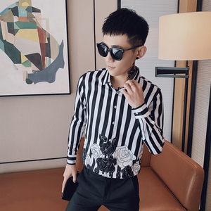B302 CS305 2021春装男士条纹印花衬衫男长袖 社会精神小伙图片