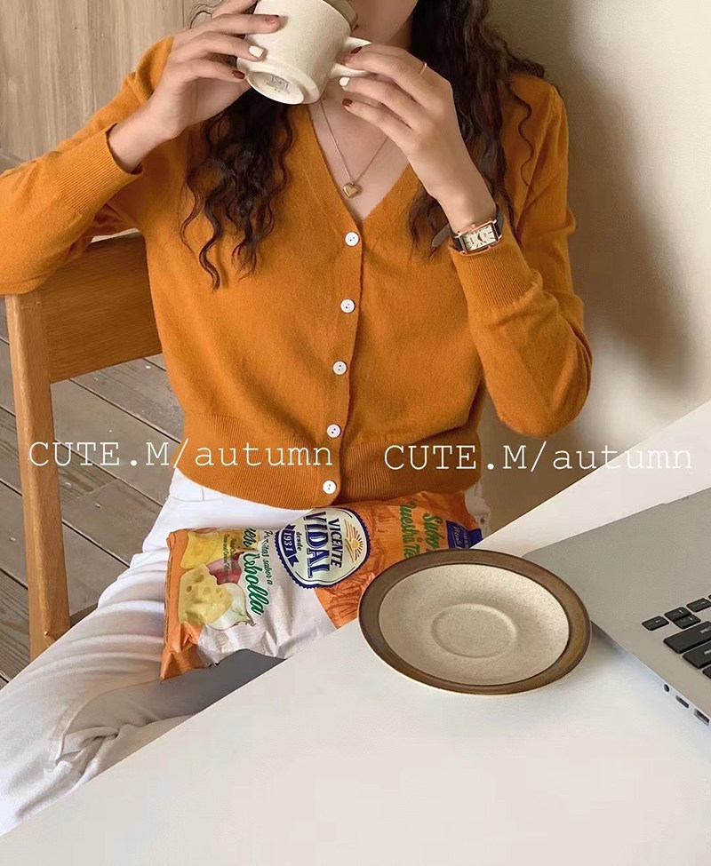 秋冬新款羊绒衫女短款V领羊毛衫修身针织衫毛衣长袖气质橘色开衫