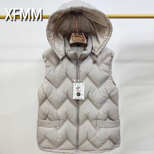 短款 秋冬装 保暖加厚连帽羽绒棉服中年马夹 马甲妈妈装 中老年女装