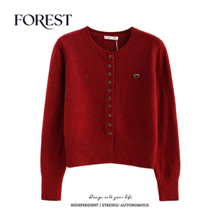 不退不换 2件5折 款 亮丝爱心扣胸针长袖 外套 圆领毛衣开衫 清仓