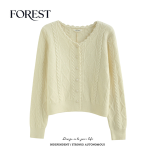 拾野森 秋冬新款韩版复古短款麻花菱格手钩花V领长袖毛衣开衫外套