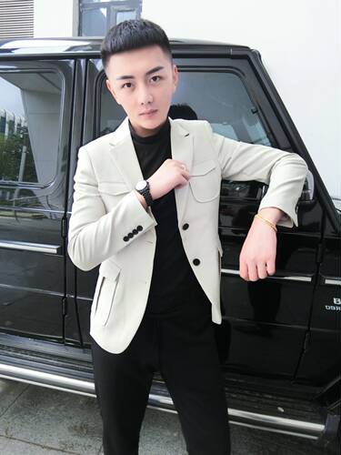 皇家男爵v欧洲站网红港风男士翻领高端西服外套两扣西装精神小伙 - 封面