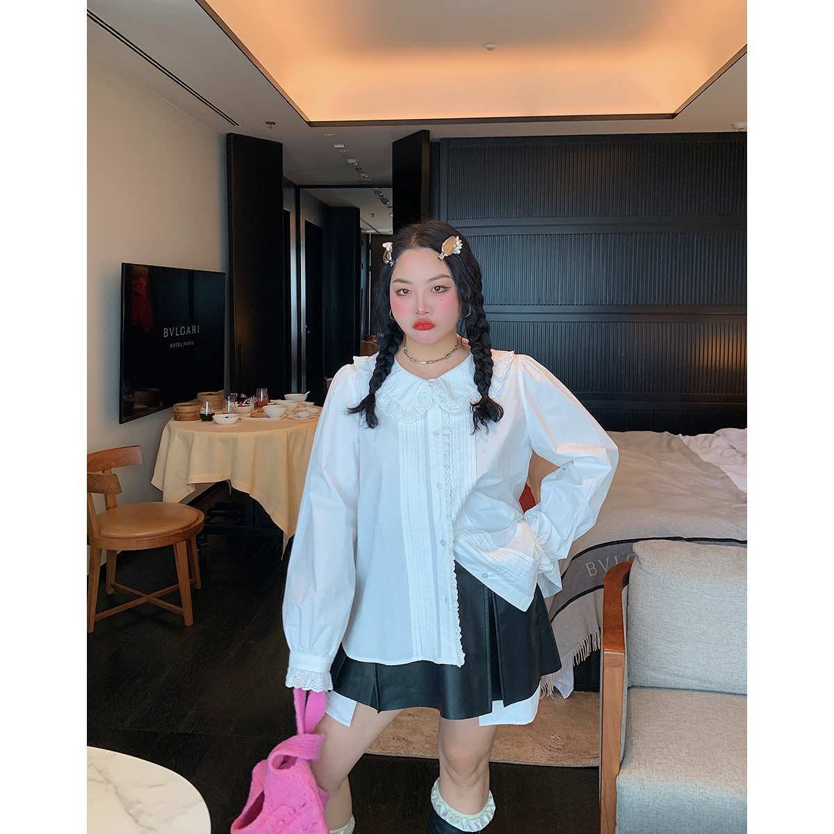 金大支娃娃领衬衫女长袖秋季设计感小众法式时尚洋气大码白色上衣