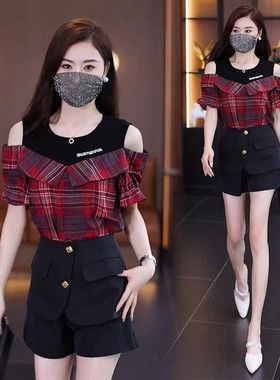 大码设计感小众复古格子短袖衬衫女夏季胖妹妹假两件拼接露肩上衣