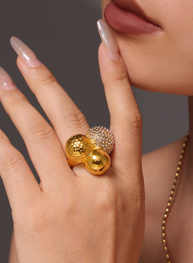 欧美跨境供货钛钢防敏金圆宝锆石戒指微镶锆石镀18K真金保色戒饰