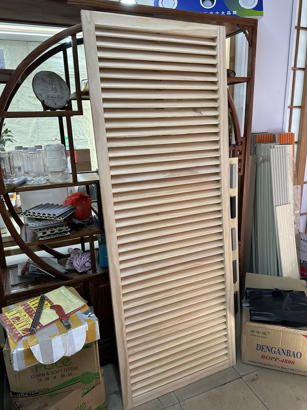定做松木实木百叶窗定制鞋柜透气衣柜门推拉移动木质折叠屏风通口