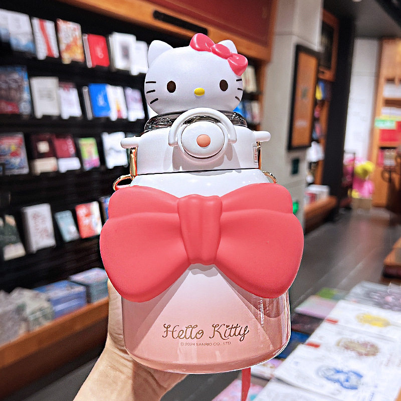 hellokitty库洛米可爱吸管保温杯女生高颜值便携大容量水壶送礼