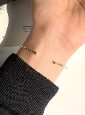 钛钢ins风时尚潮流气质复古小众简约百搭光面金色开口手镯