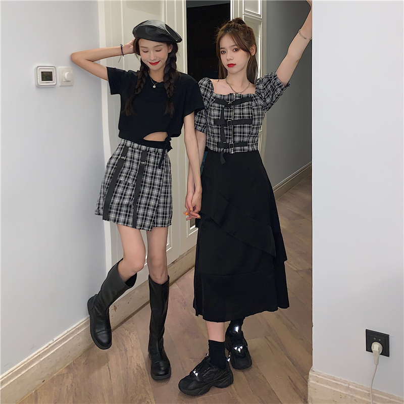 Real price ~ summer new retro Plaid Top + design split skirt + T-shirt shorts skirt suit