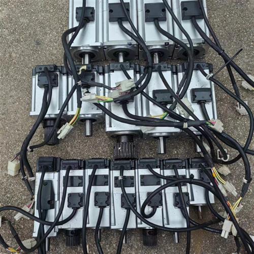 松下电机MSMF022L1U2M MSMF012L1V2M MHMF022L1U2M 042议价