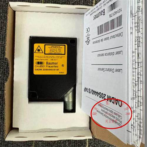全新Baumer OADM 20S4440/S14F激光距离感测器出厂未使用过